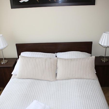 Place 4 You Apartments Cracovia Exterior foto
